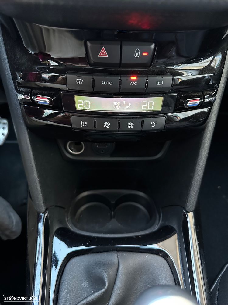 Peugeot 2008 - 14
