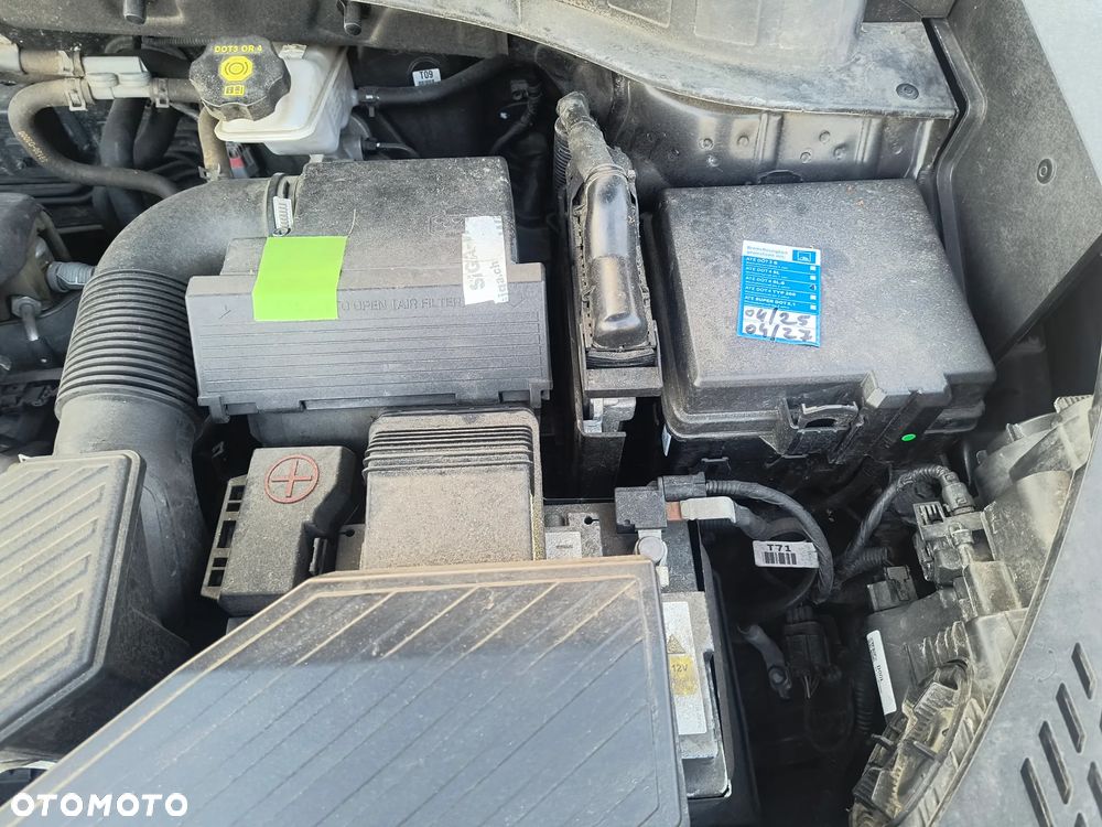 Hyundai Tucson 1.6 GDI BlueDrive Comfort 2WD - 28