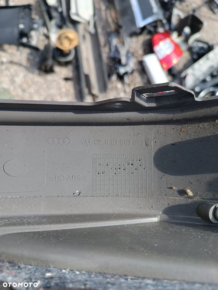 Audi A4 B6  B7 Schowek kierowcy 8E1863075C oryginał europa - 2