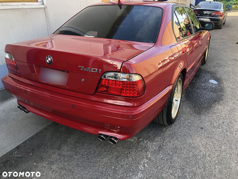 BMW Seria 7 740i - 10