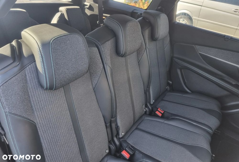 Peugeot 5008 1.2 PureTech Allure Pack S&S EAT8 - 26
