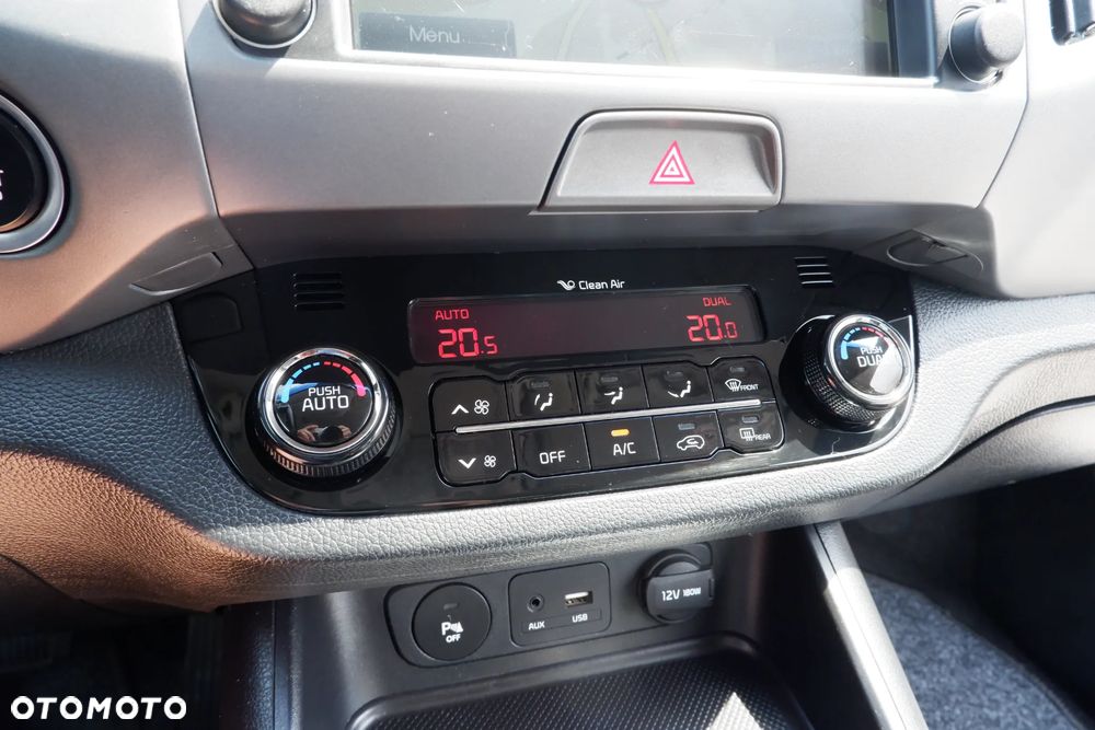 Kia Sportage 2.0 CRDI XL AWD - 21