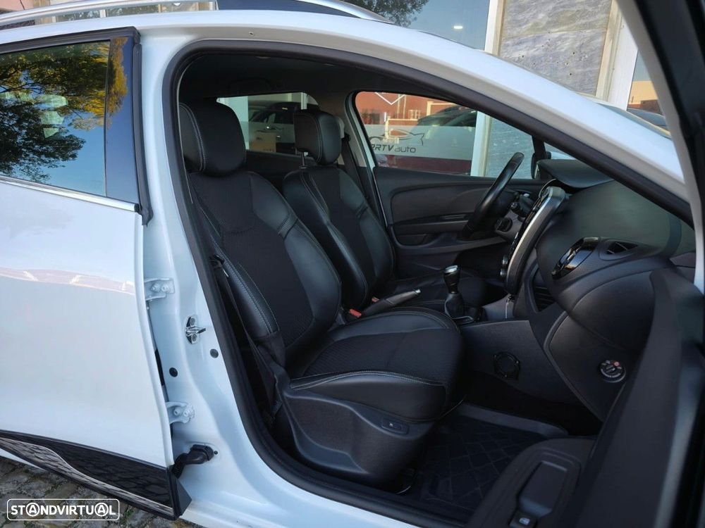 Renault Clio Sport Tourer dCi 90 Limited - 16