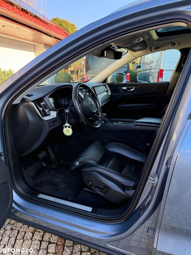 Volvo XC 60 D5 SCR AWD Inscription - 14