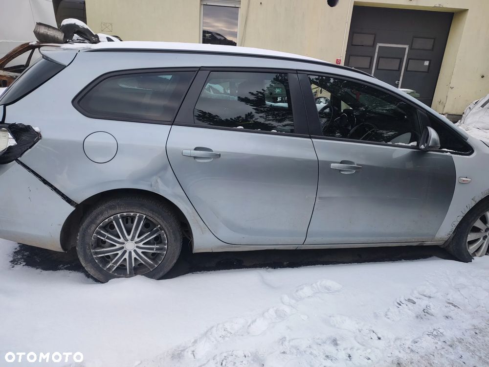 OPEL ASTRA J KOMBI PRÓG SŁUPEK LEWY PRAWY - 2