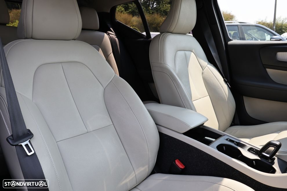 Volvo XC 40 1.5 T4 PHEV Inscription Expression - 14
