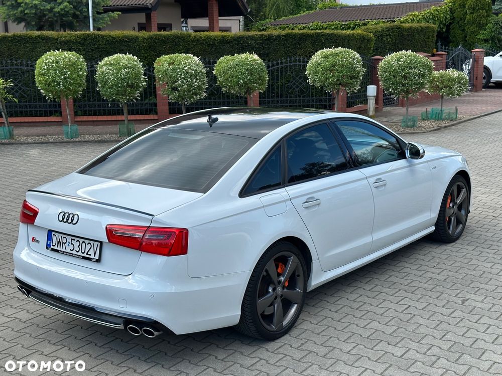 Audi S6 Limousine - 15