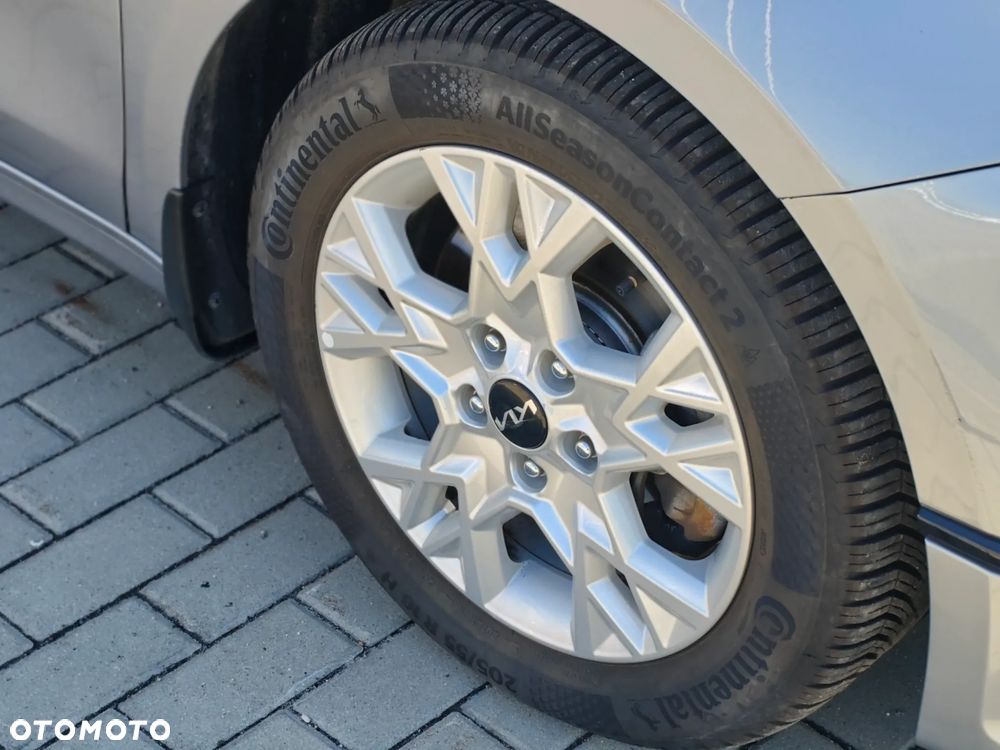 Kia Ceed 1.5 T-GDI M DCT - 12