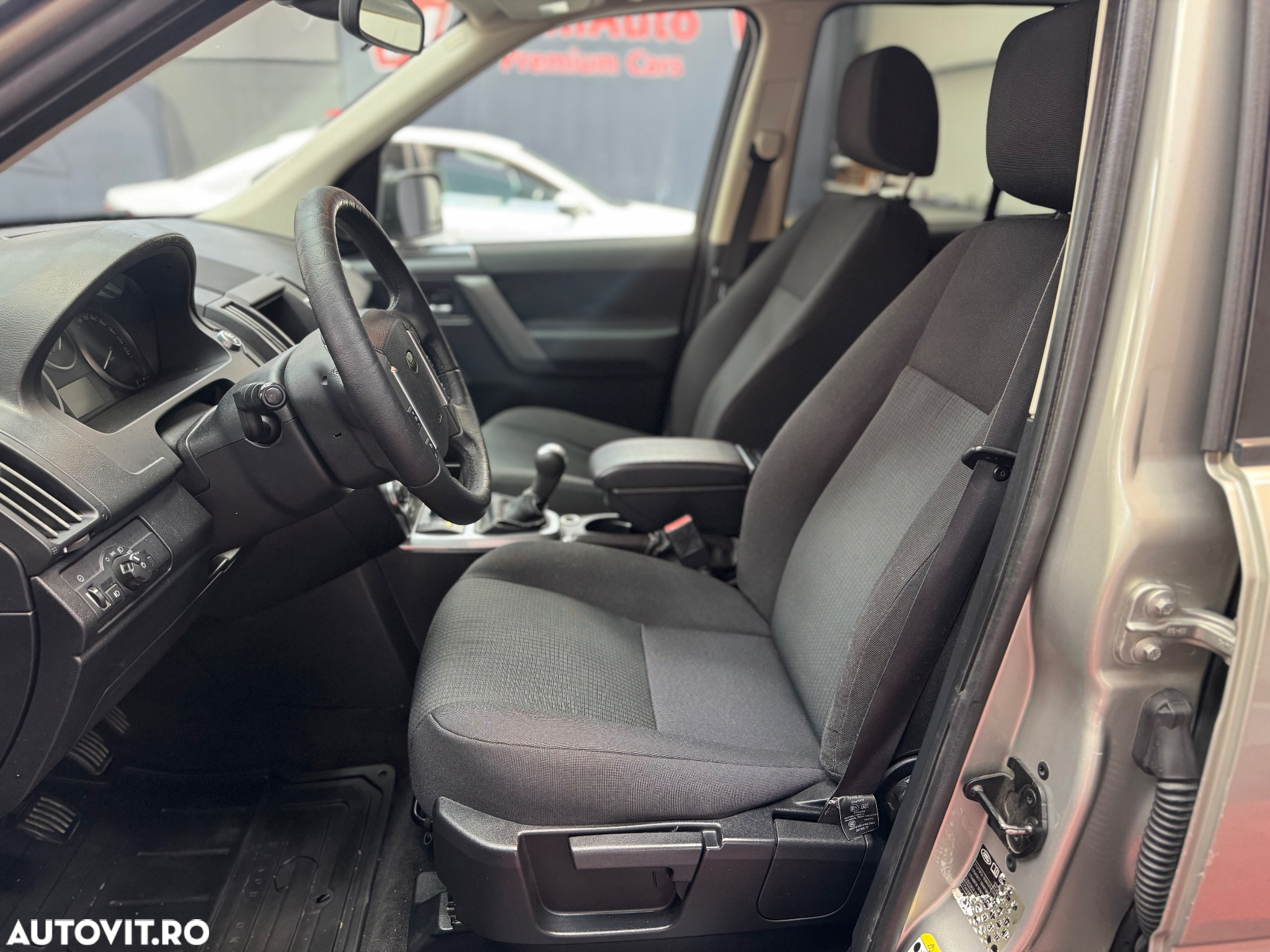 Land Rover Freelander - 8