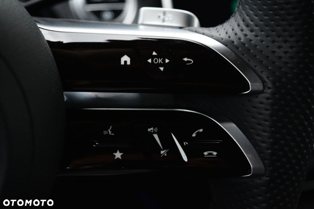 Mercedes-Benz Klasa E - 19