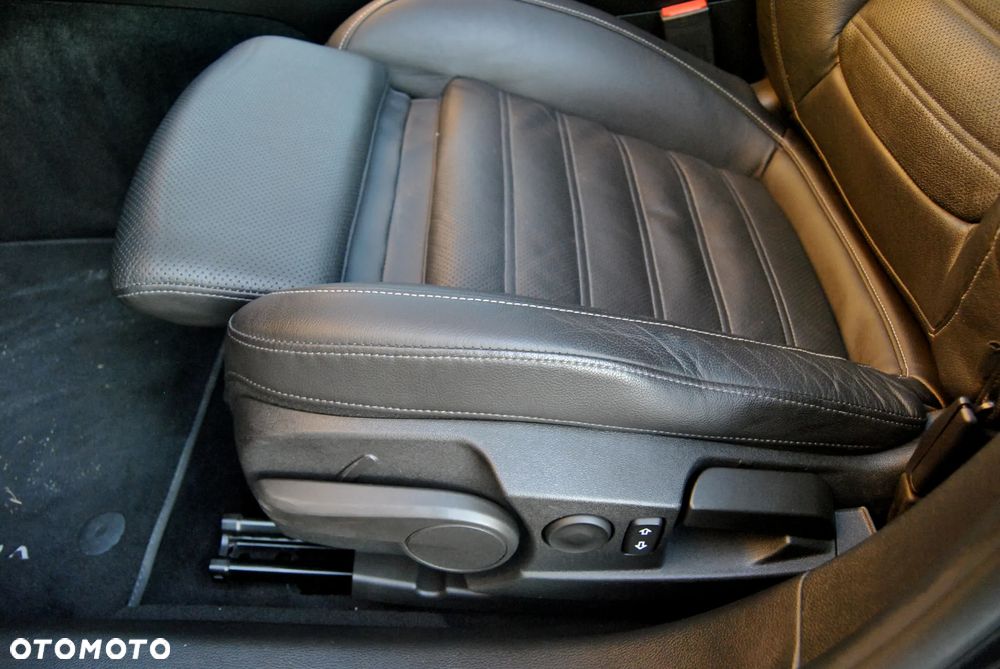 Opel Insignia 2.0 Bi Turbo CDTI Sports Tour Innovation - 17