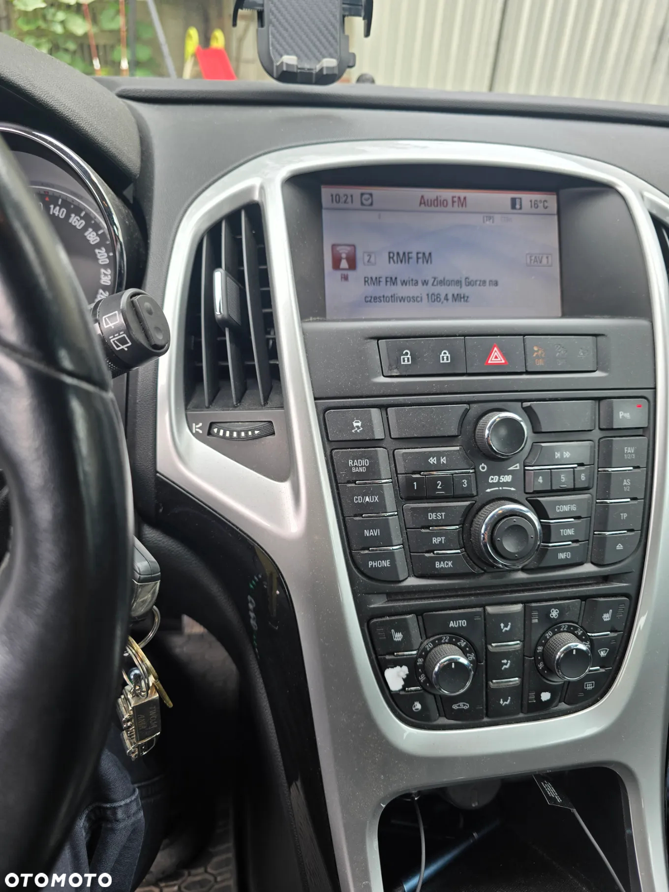 Opel Astra IV 1.4 T Cosmo - 6