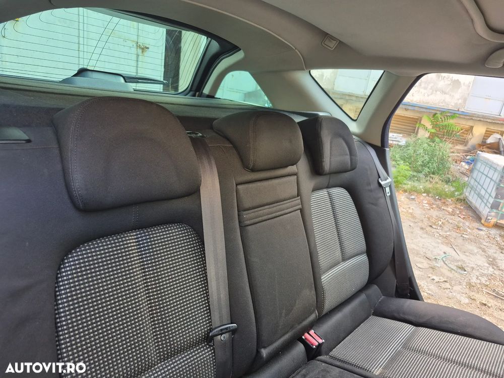 Peugeot 407 SW HDi 165 Automatik JBL - 9