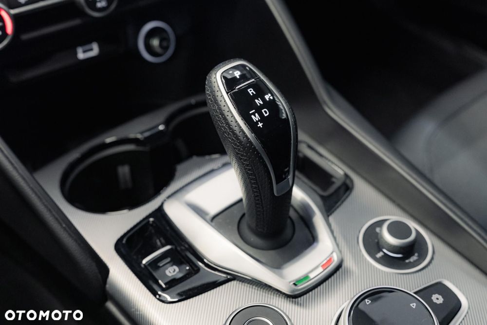 Alfa Romeo Giulia 2.0 Turbo Sprint - 29