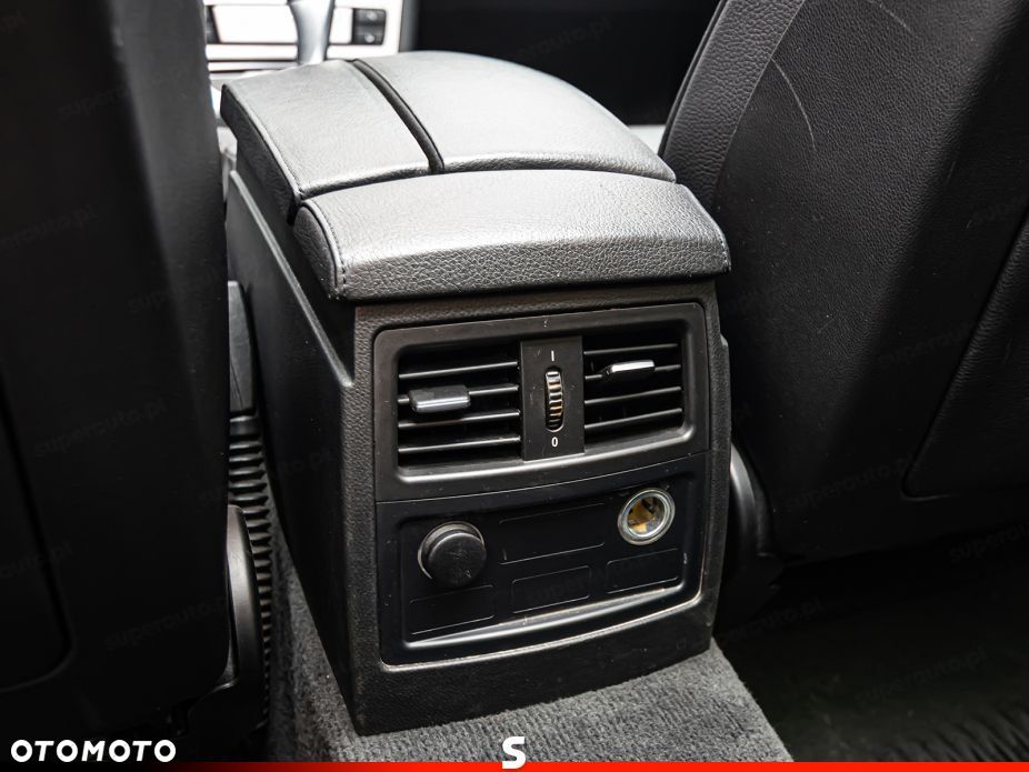 BMW Seria 5 - 29