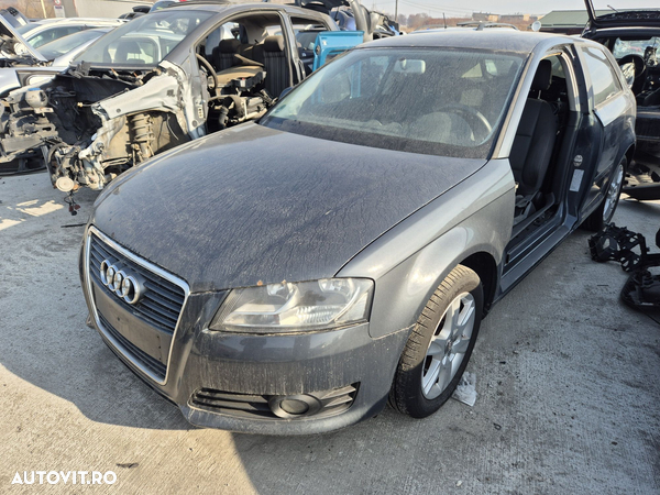 Dezmembram Audi A3 8P Facelift 2009 1.9tdi BLS