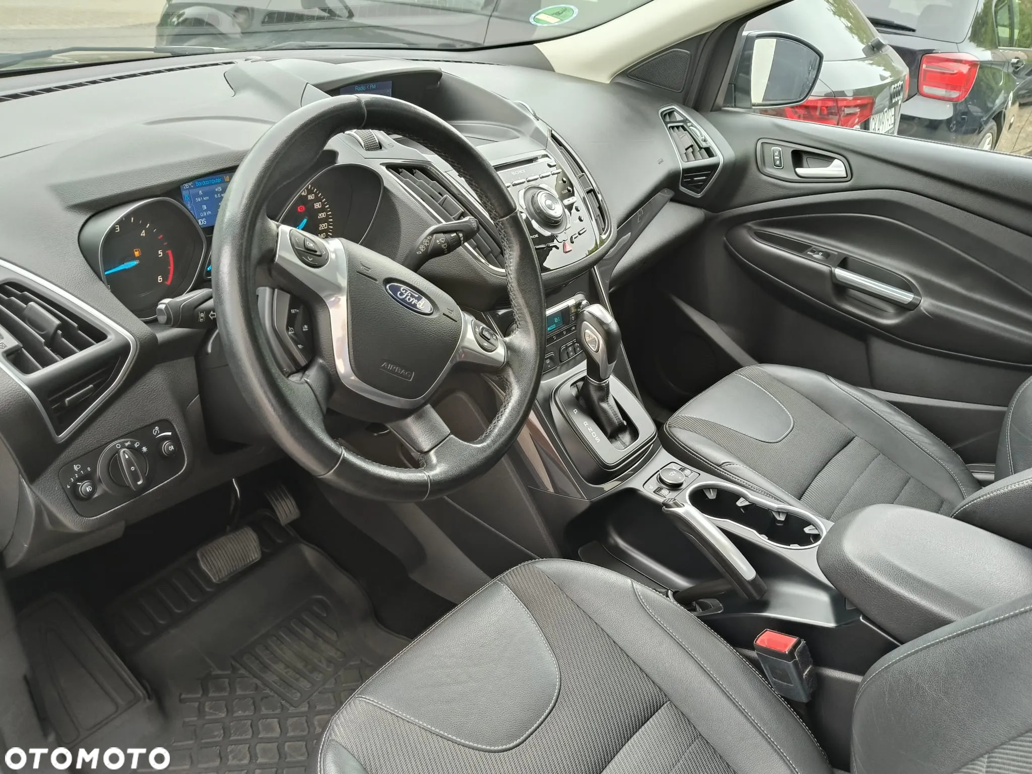 Ford Kuga 2.0 TDCi 4x4 Titanium - 15