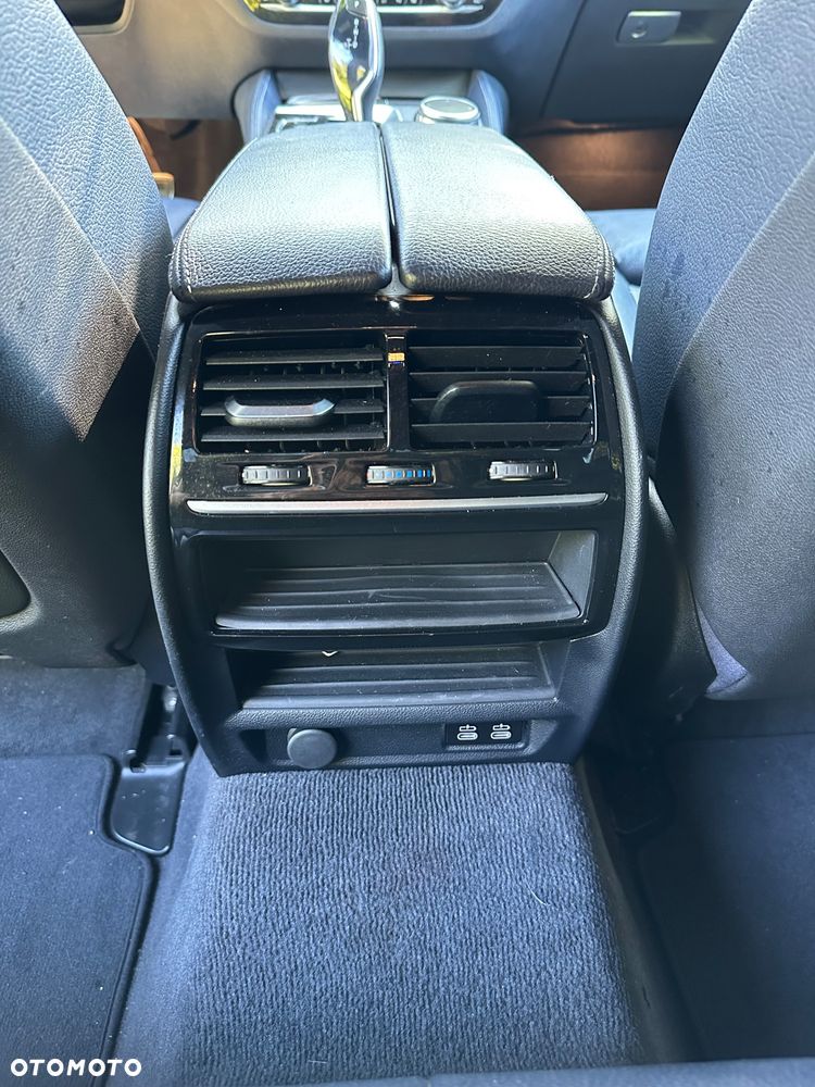 BMW Seria 5 - 24