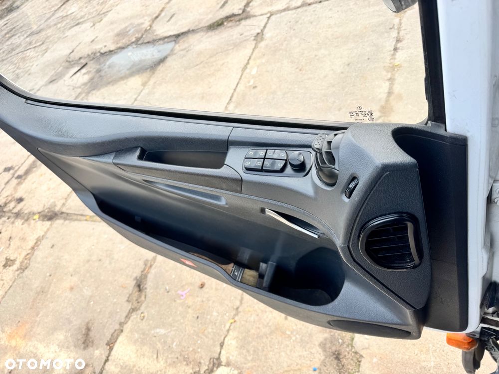 Mercedes-Benz Atego - 10