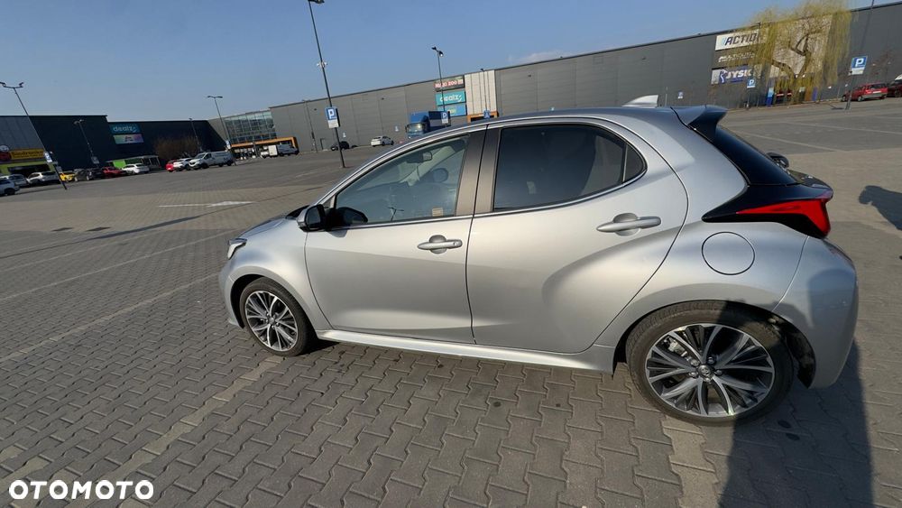 Toyota Yaris - 6