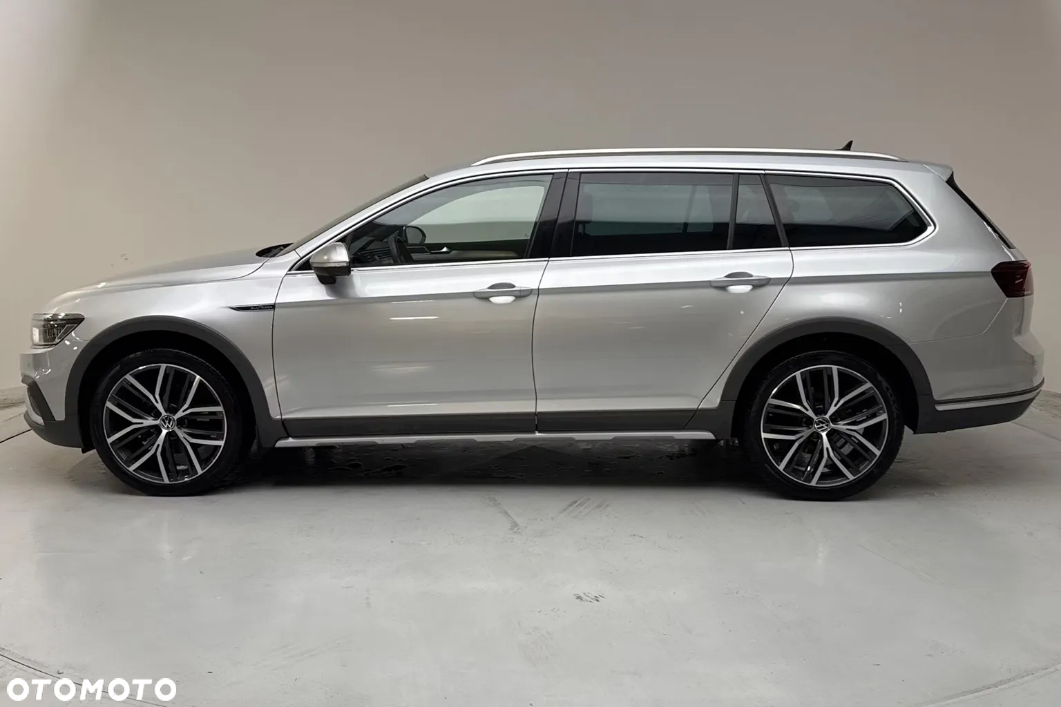 Volkswagen Passat Alltrack 2.0 TDI 4Mot DSG - 3