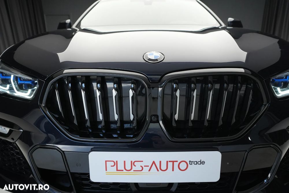 BMW X6 xDrive40i - 12