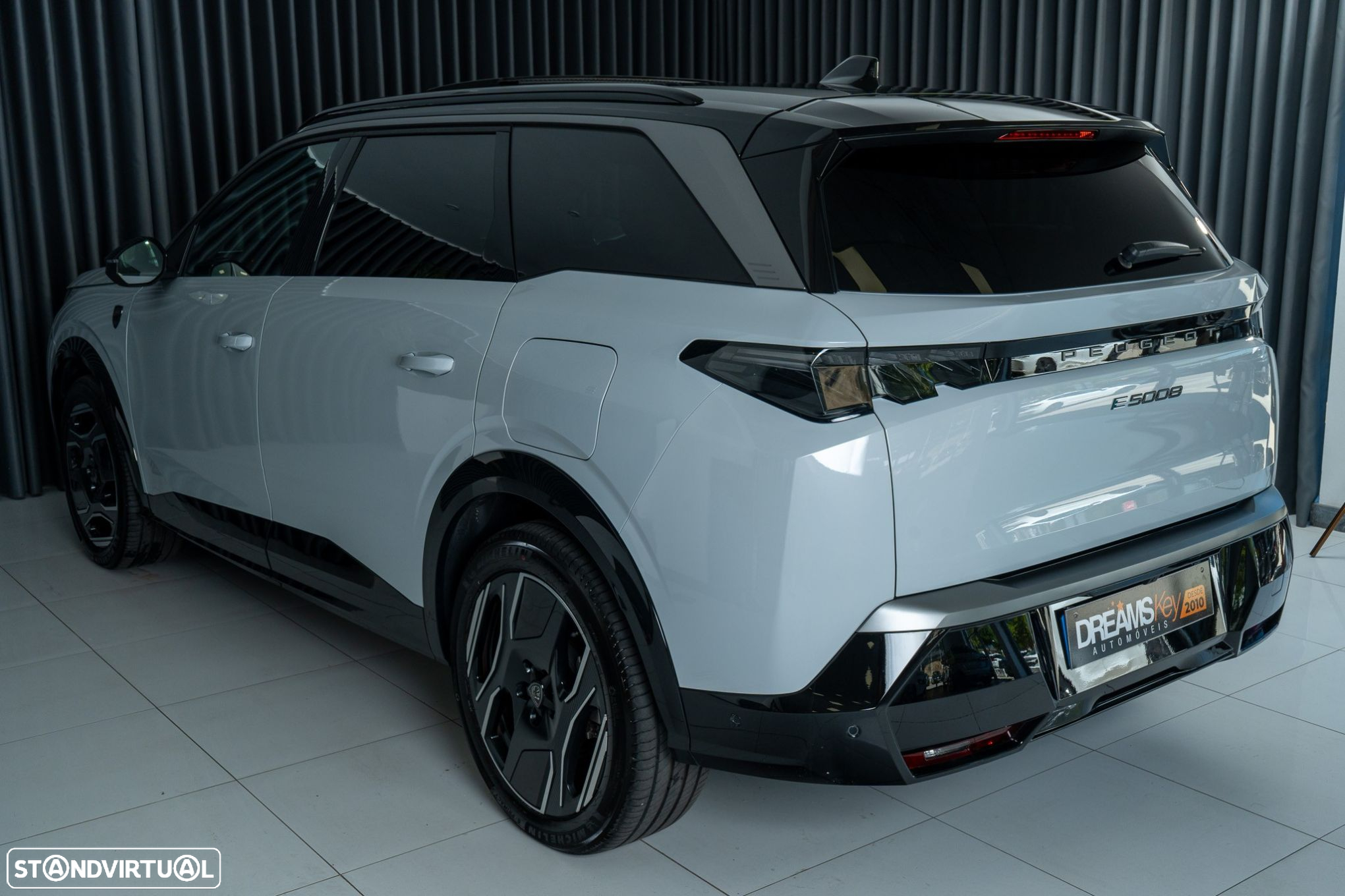 Peugeot E-5008 73 kWh GT - 34