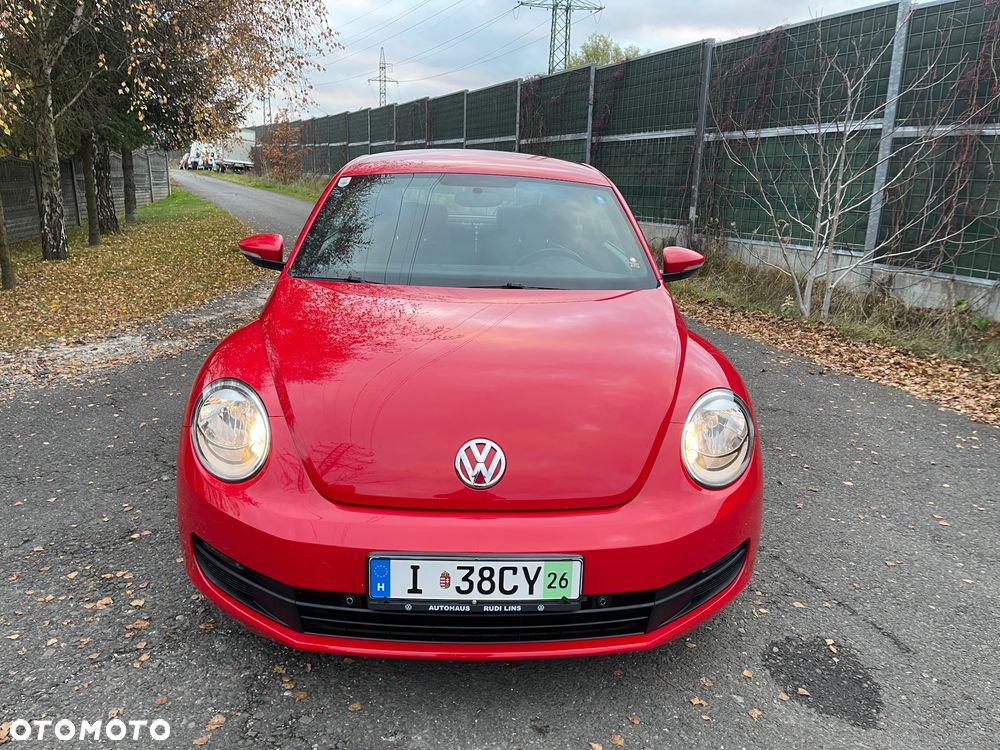 Volkswagen Beetle 1.6 TDI DPF Blue Motion Technologie Design - 8