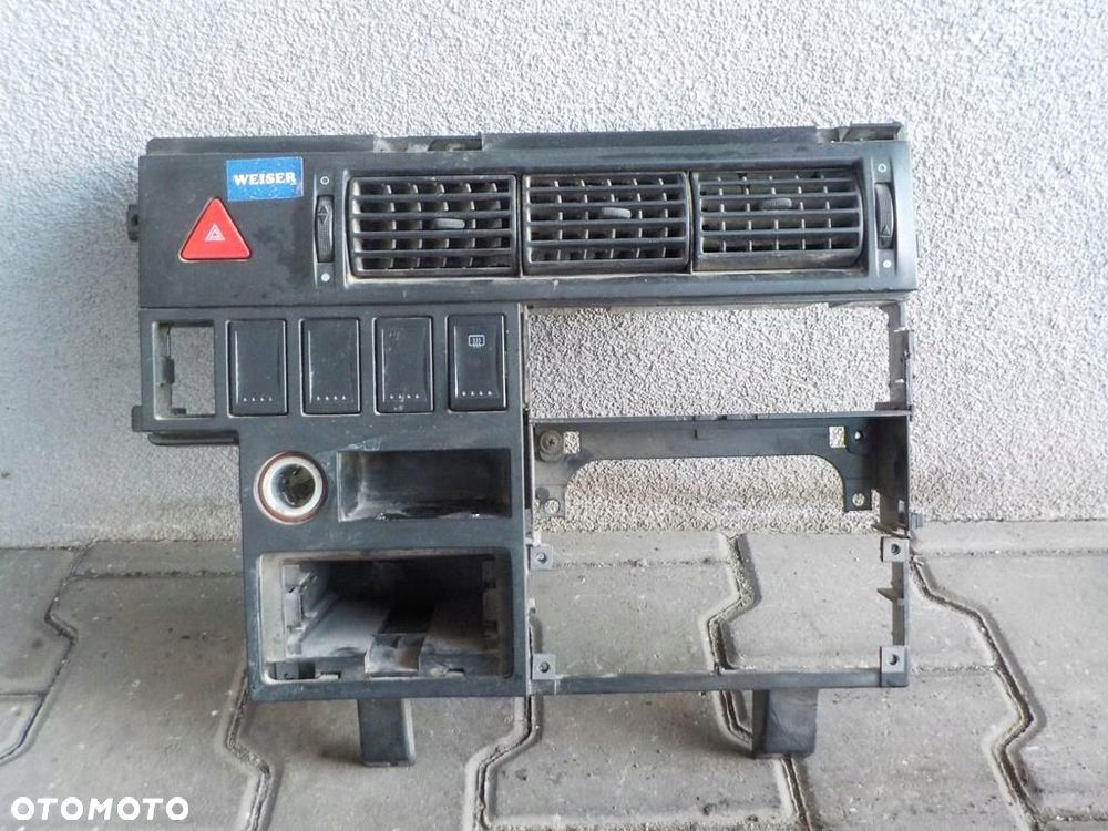 VW T4 99-03 PLASTIK DESKI KONSOLA ŚRODKOWA - 1