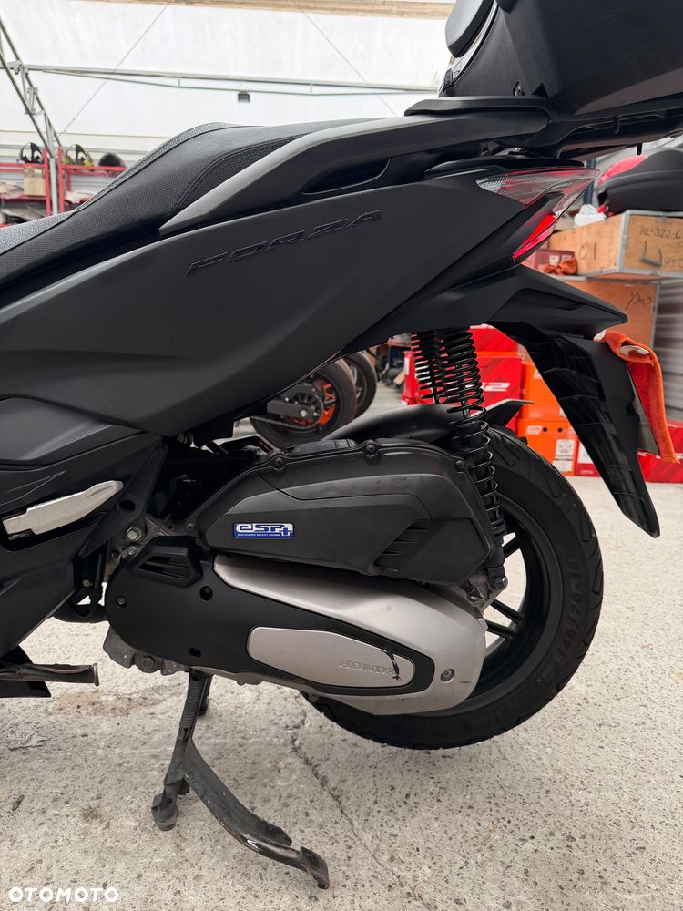 Honda NSS - 15
