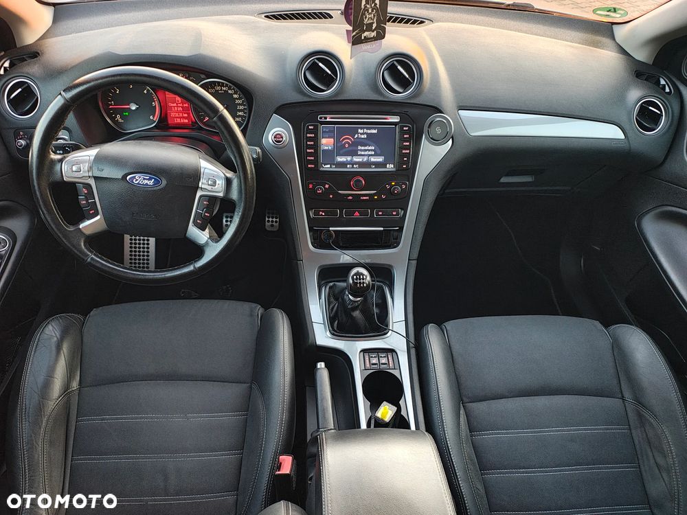 Ford Mondeo 2.0 TDCi Champions Edition - 16