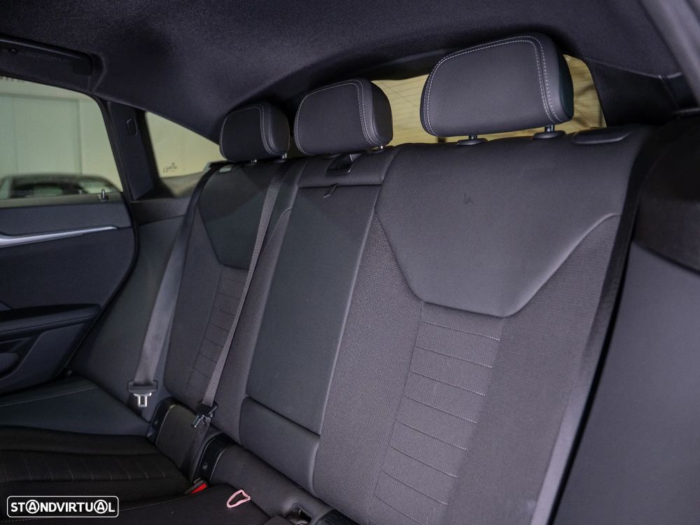 BMW i4 eDrive40 - 22