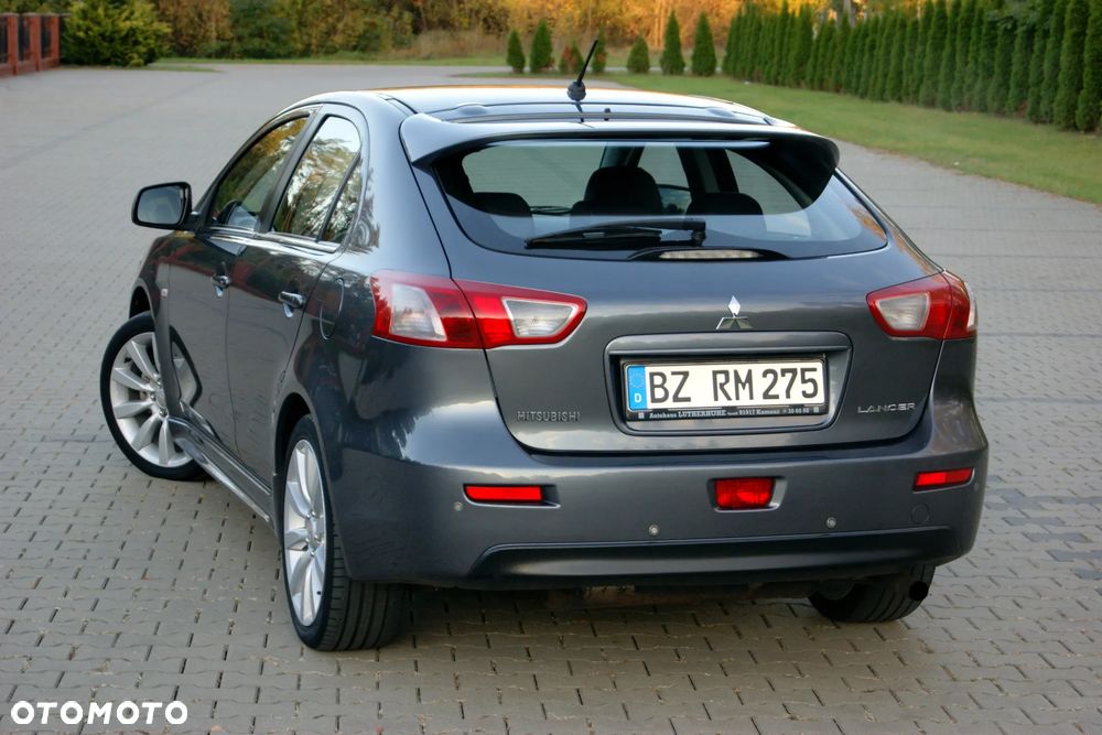 Mitsubishi Lancer 1.8 Intense - 9