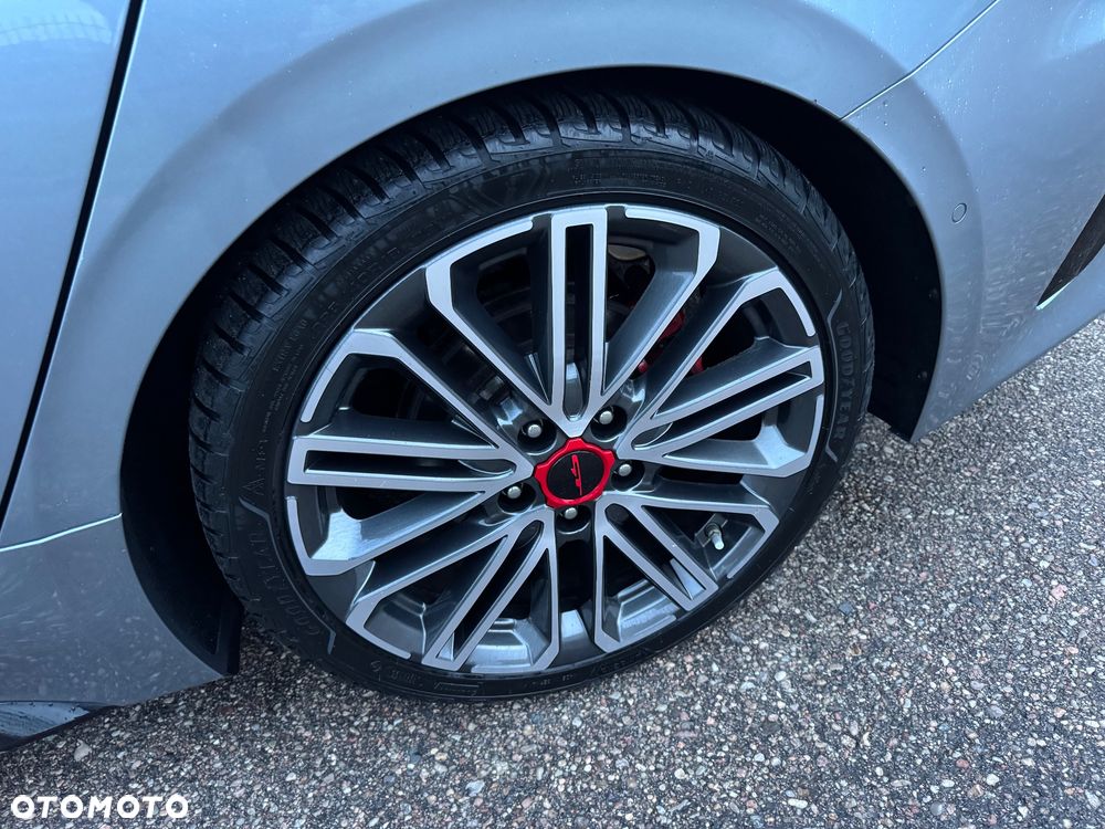 Kia ProCeed 1.6 T-GDI DCT7 OPF GT - 11