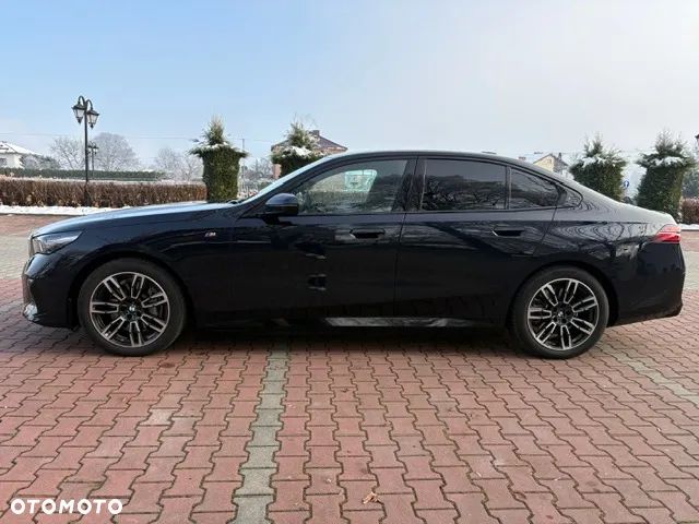 BMW i5 84kWh xDrive40 M Sport - 3
