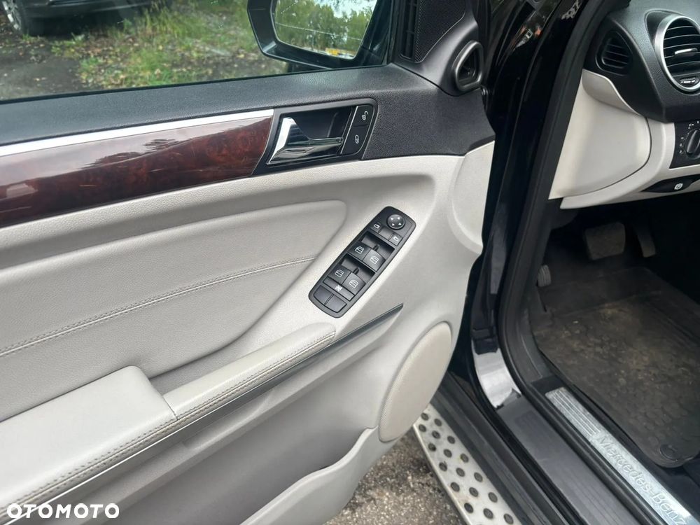 Mercedes-Benz ML 350 CDI 4-Matic - 29