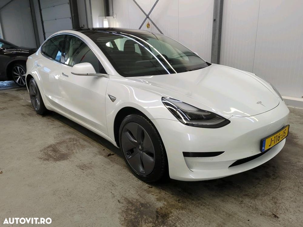 Tesla Model 3 Standard Reichweite Plus Hinterradantrieb - 1