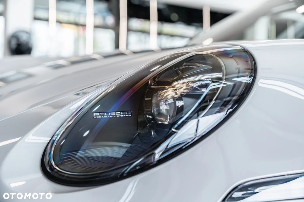 Porsche 911 Turbo S - 8