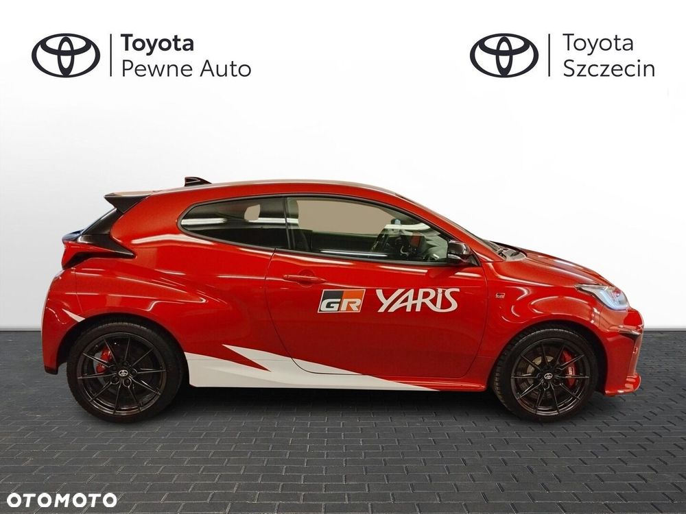 Toyota Yaris - 12