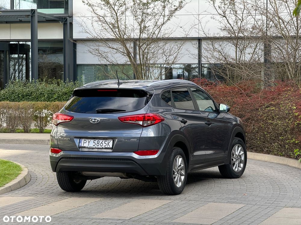 Hyundai Tucson - 12