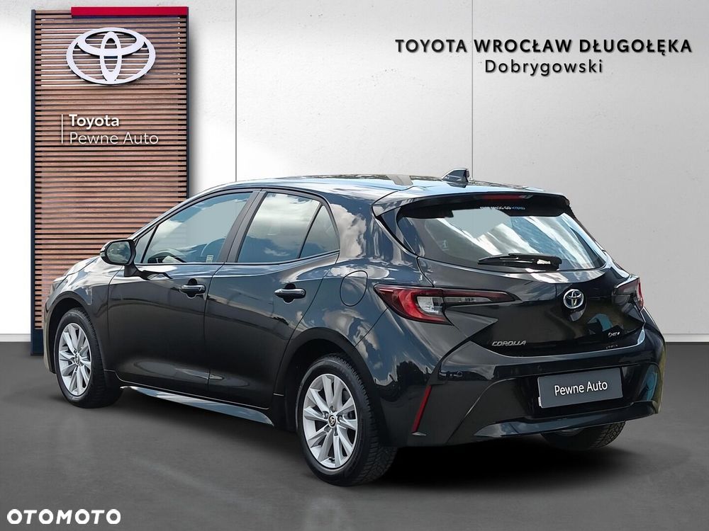Toyota Corolla - 5