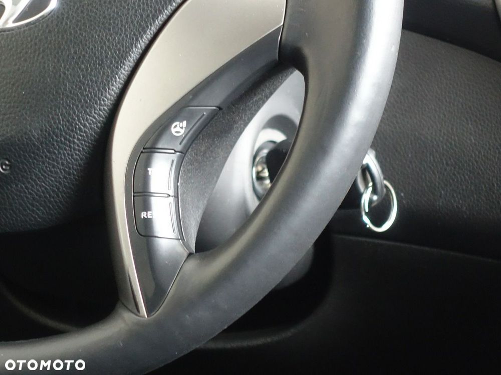 Hyundai i30 1.4 Comfort - 21