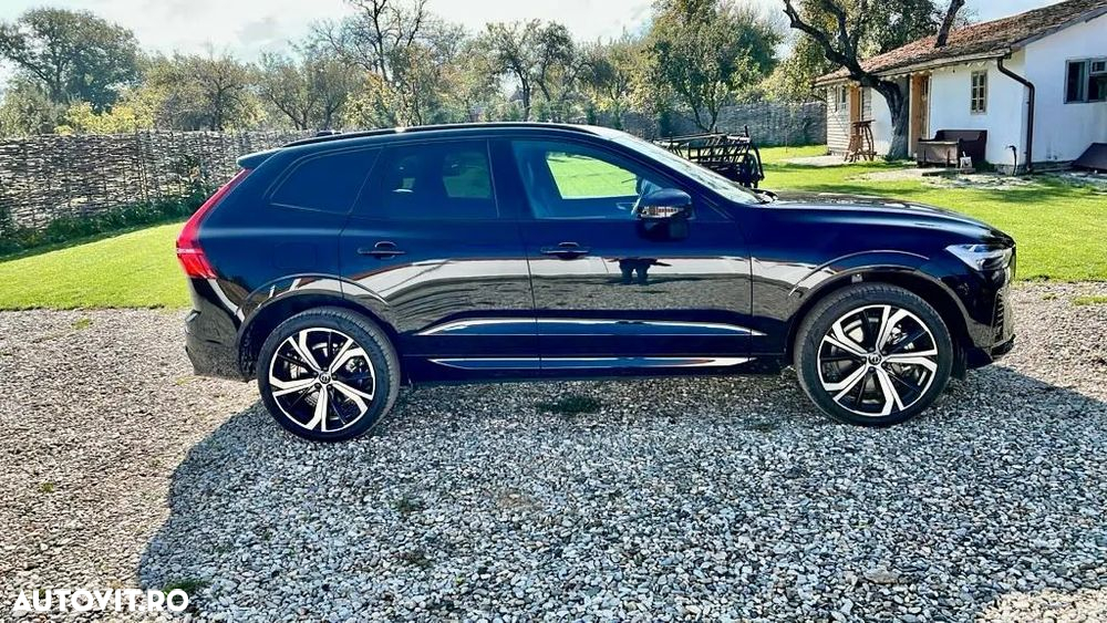 Volvo XC 60 T8 Twin Engine AWD R-Design - 2