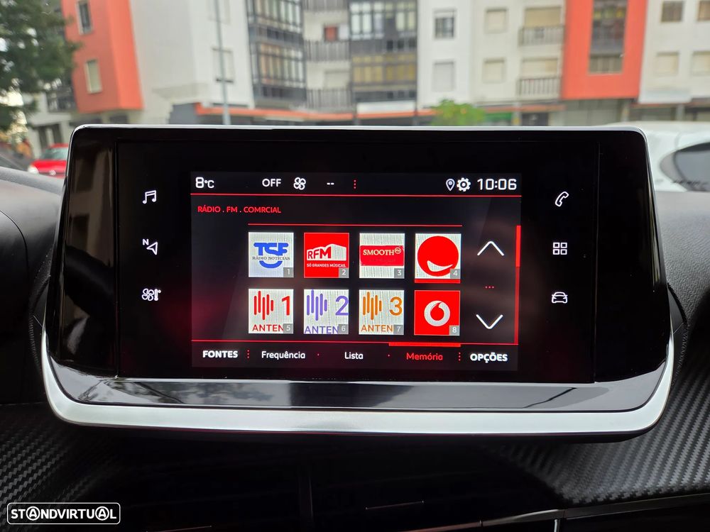 Peugeot 2008 PureTech 130 EAT8 Allure - 43