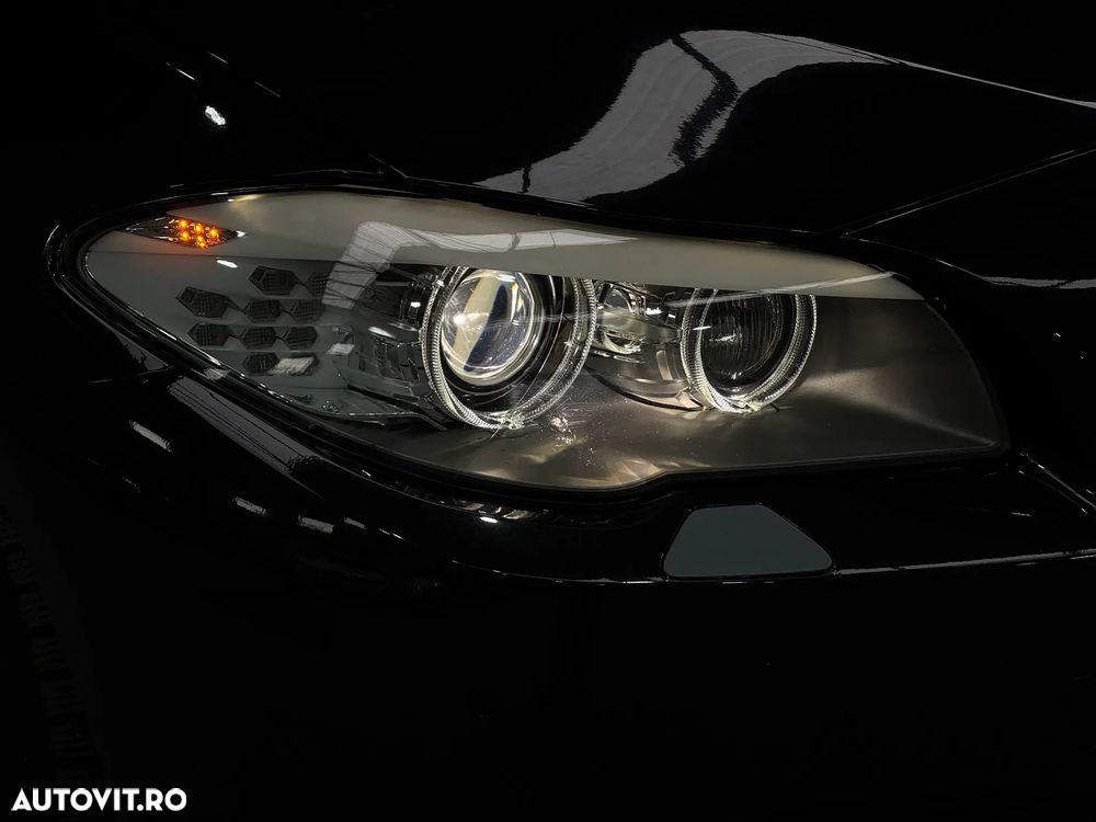 BMW Seria 5 525d xDrive AT - 7