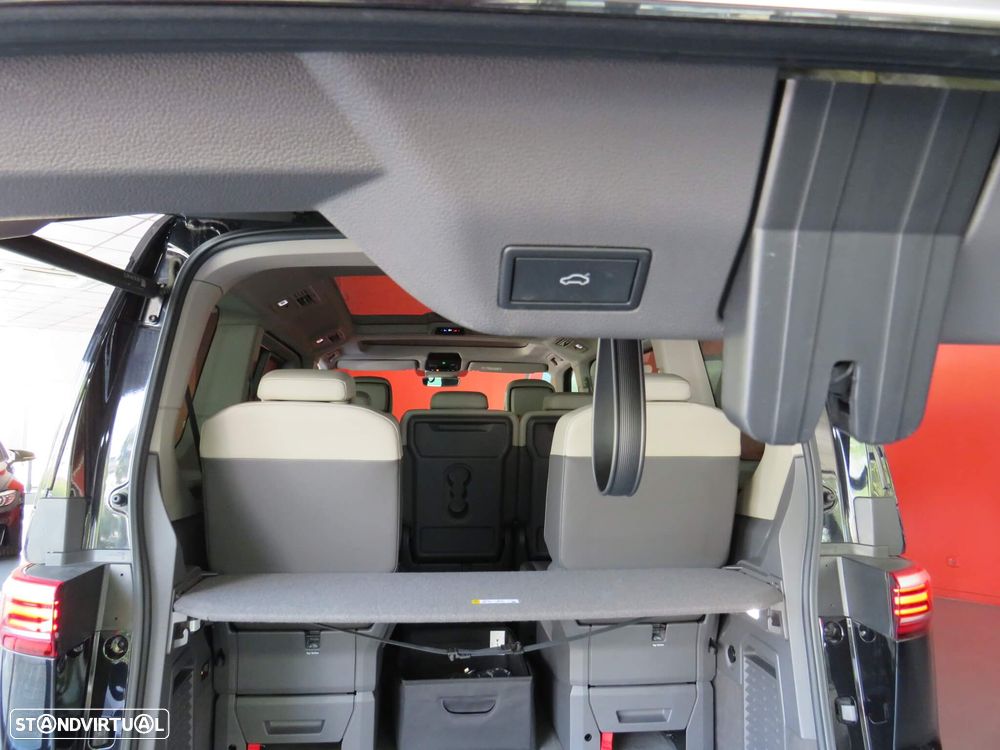 VW Multivan 2.0 TDI Style DSG - 51