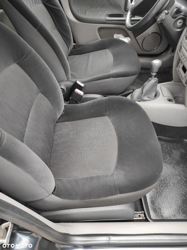 Renault Thalia 1.2 16V All Inclusive - 28