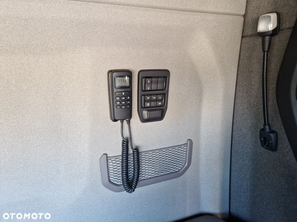 Scania S450/ BAKI 1500L/ ZAWIESZENIE PRZÓD I TYŁ  PODUCHY/ FULL LEDy/ KLIMA POSTOJOWA/ SERWIS NIEMCY - 34