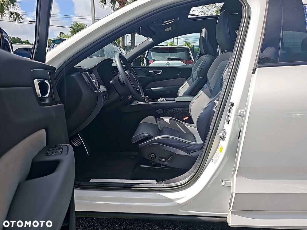 Volvo XC 60 B6 B AWD Geartronic RDesign