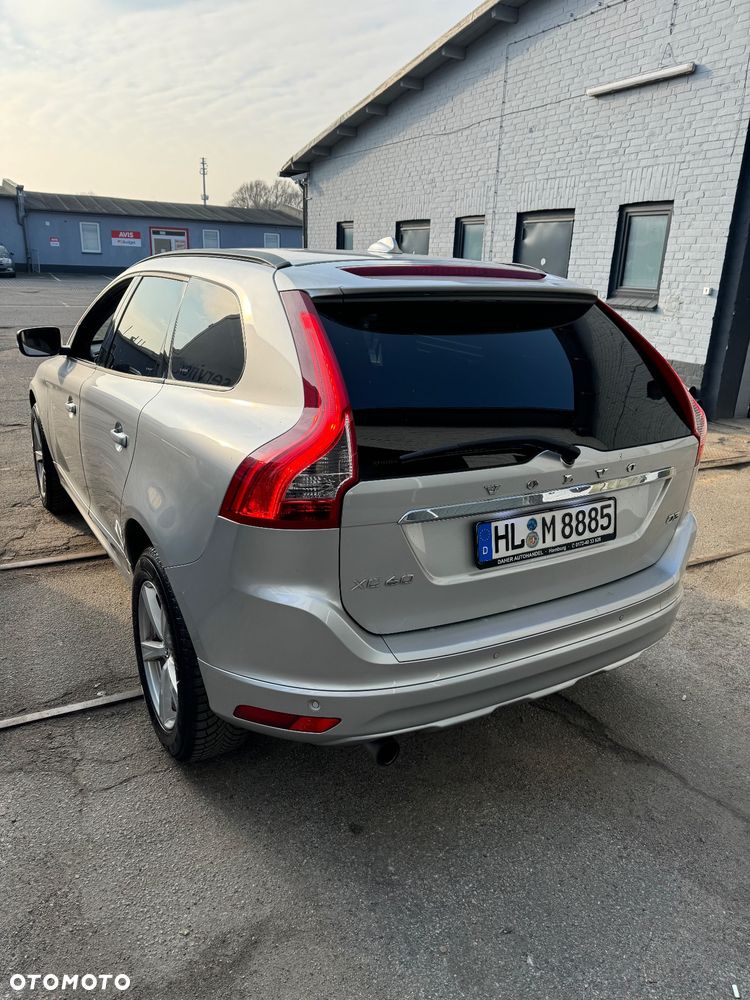 Volvo XC 60 D3 Geartronic Summum - 9
